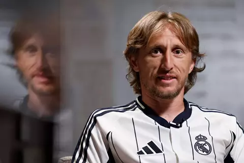 مودريتش: الحصول على أكبر عدد من الألقاب مثيرًا للإعجاب.. وسأظل مدريديًا دائمًا